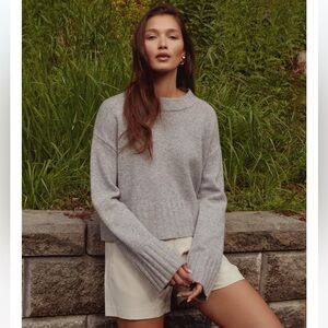 C7 NWT CAARA Perla Merino‎ Wool Ribbed Hem Relaxed Fit Crewneck Neckline Sweater